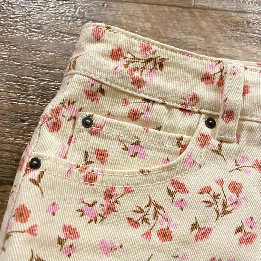 Billabong Girls’ Floral Denim Cream Mini Skirt